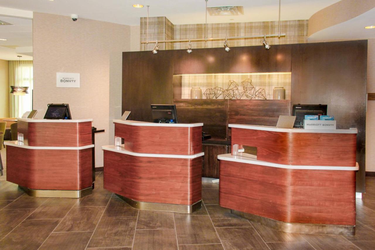 Courtyard By Marriott Silver Spring Downtown Экстерьер фото